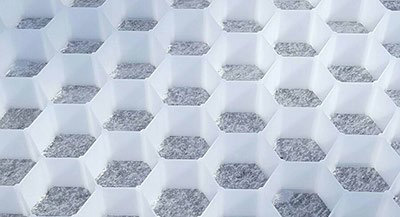 Plaques stabilisatrive gravier Avec feutre géotextile intégré ExterieurStock